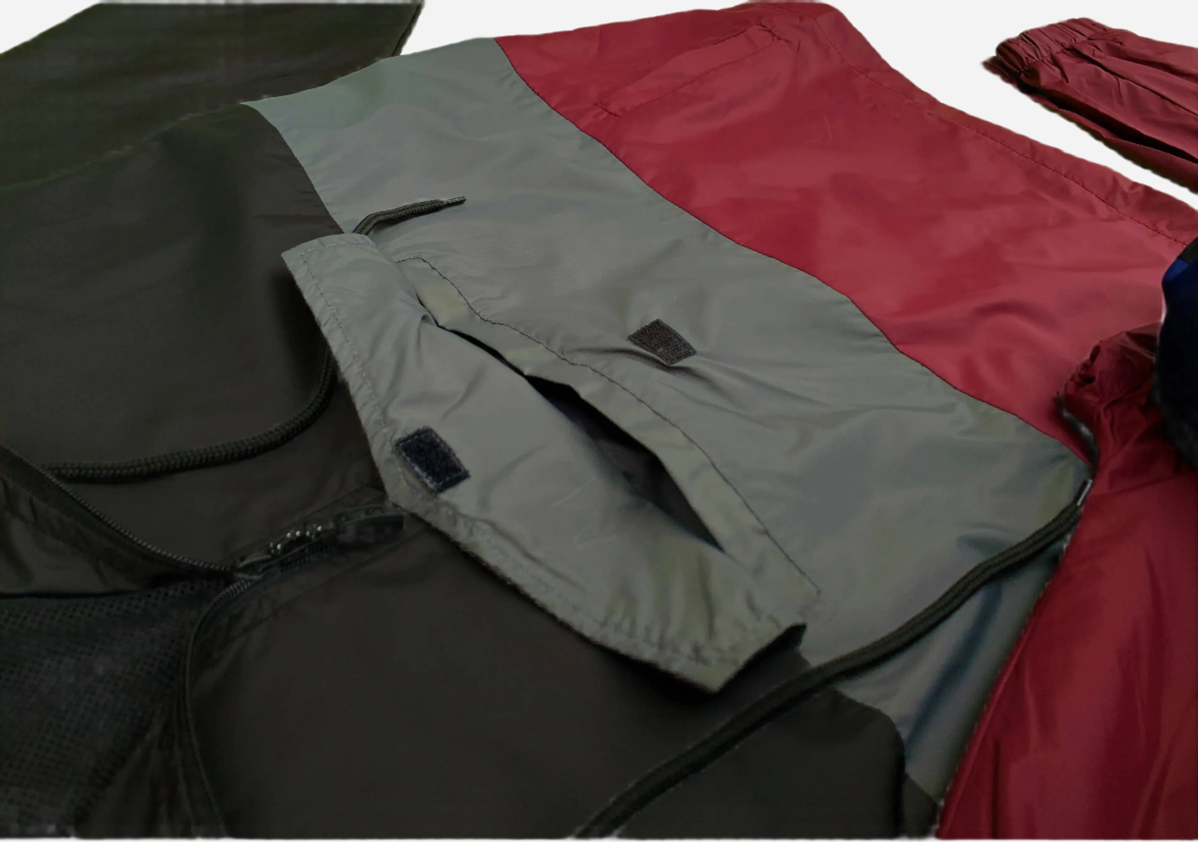 Men’s 2-Piece Quarter Zip Pullover Windbreaker Tracksuit Jogger Sports Mesh lined Outfit