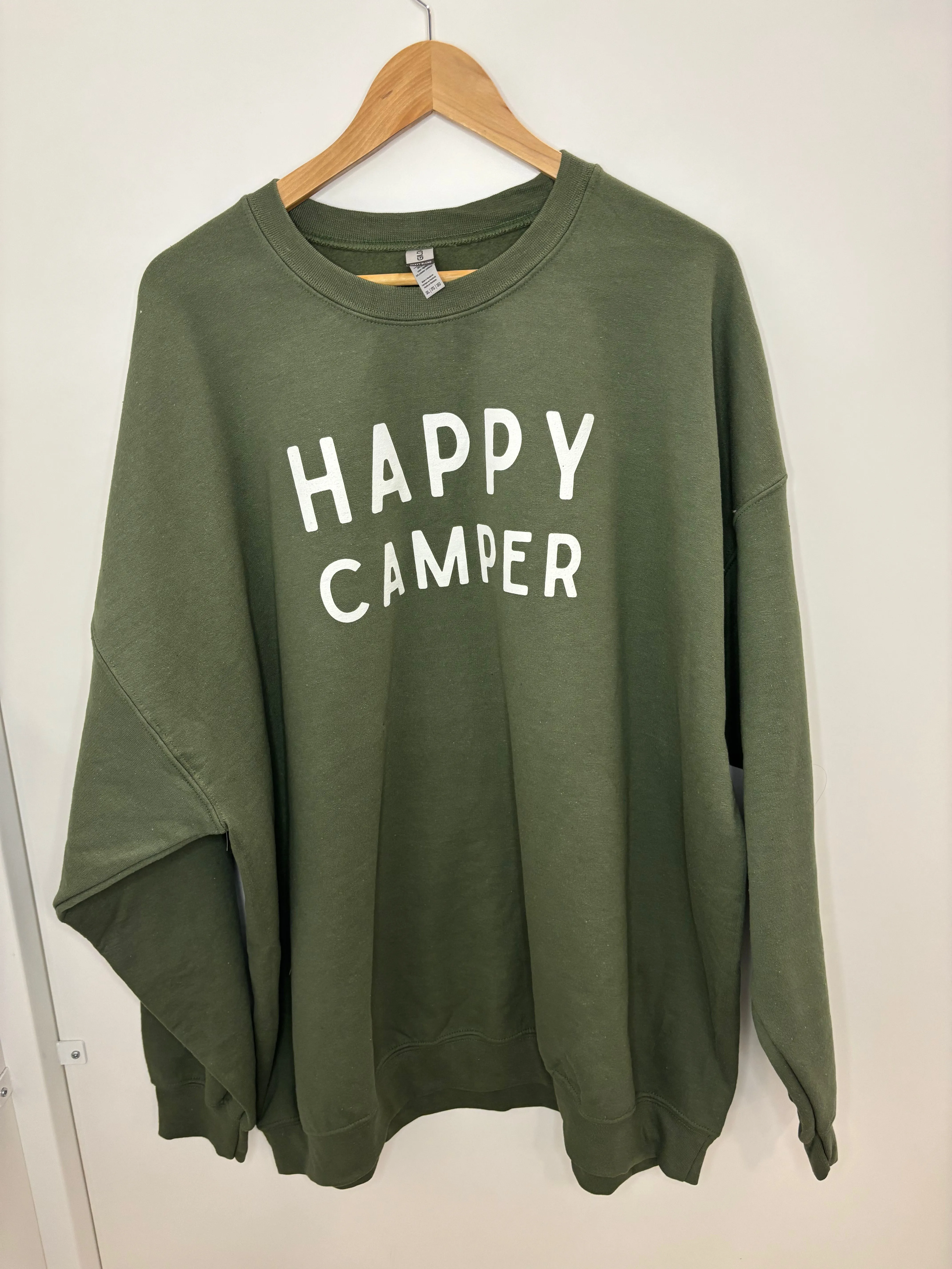 MISFIT ITEM - The Happy Camper Sweatshirt - PLUS // Size 3XL
