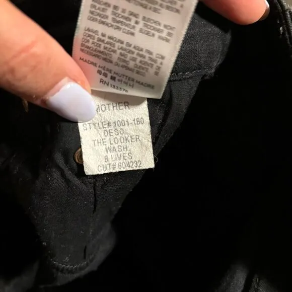 Mother The Looker Jeans In 9 Lives Black- Size 27
