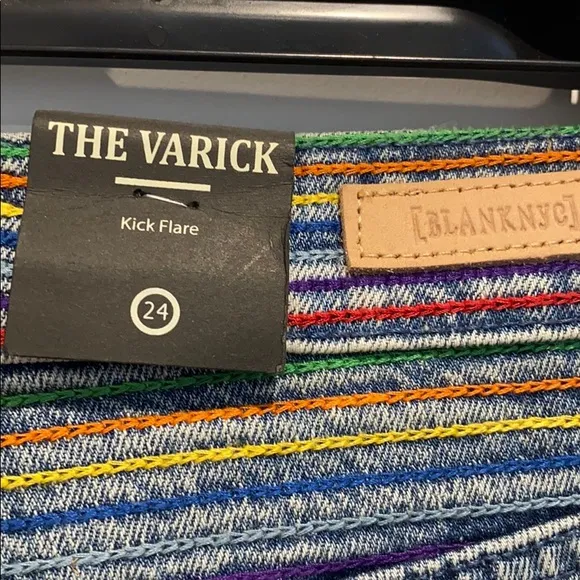 NEW BLANKNYC Women’s Embroidered Jeans