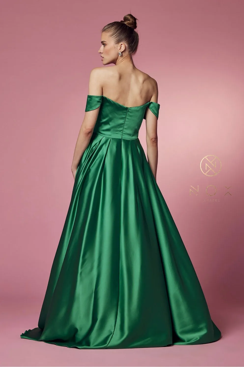 Nox Anabel Evening Gowns E1032