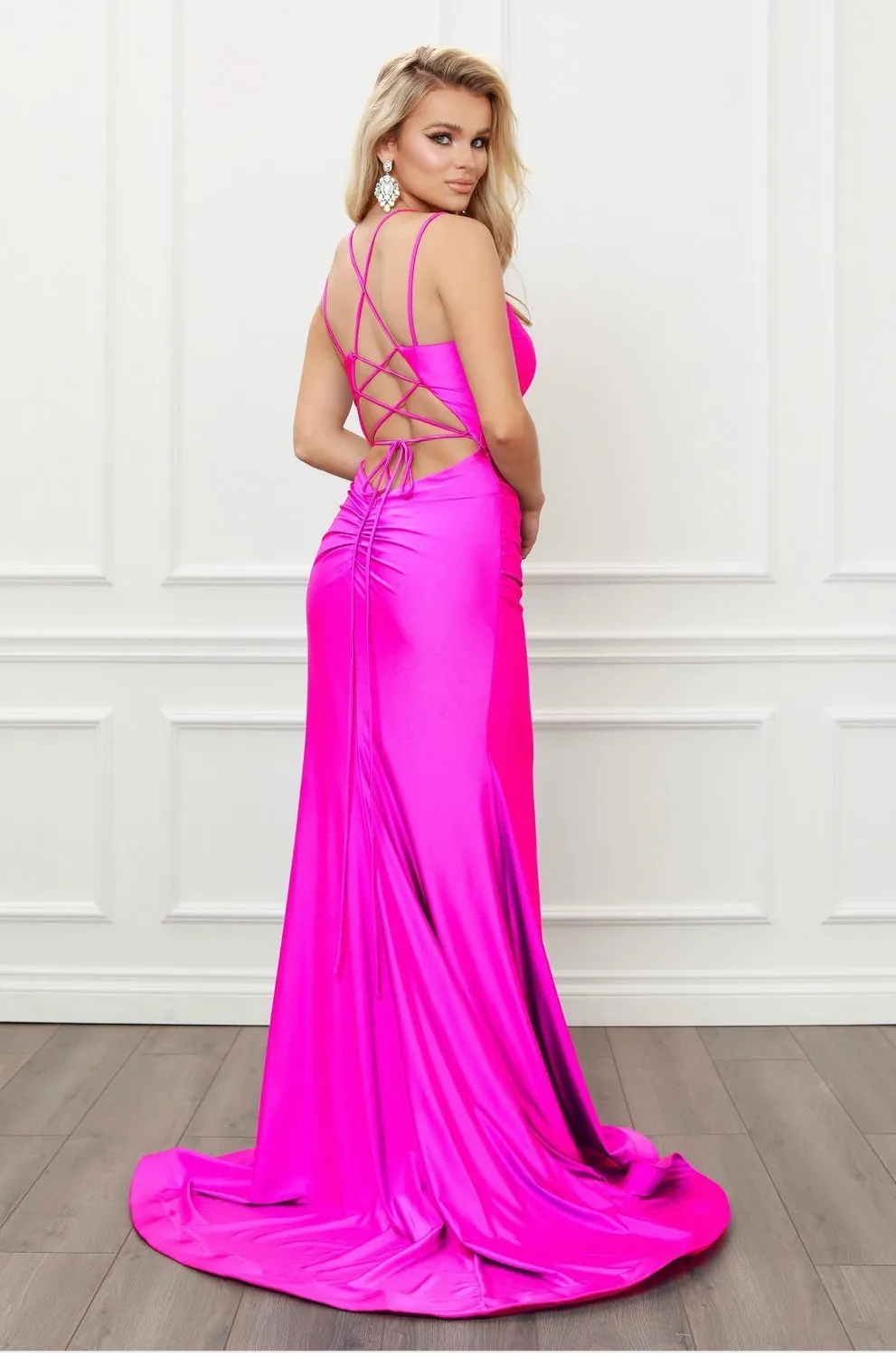 Nox Anabel Evening Gowns T481
