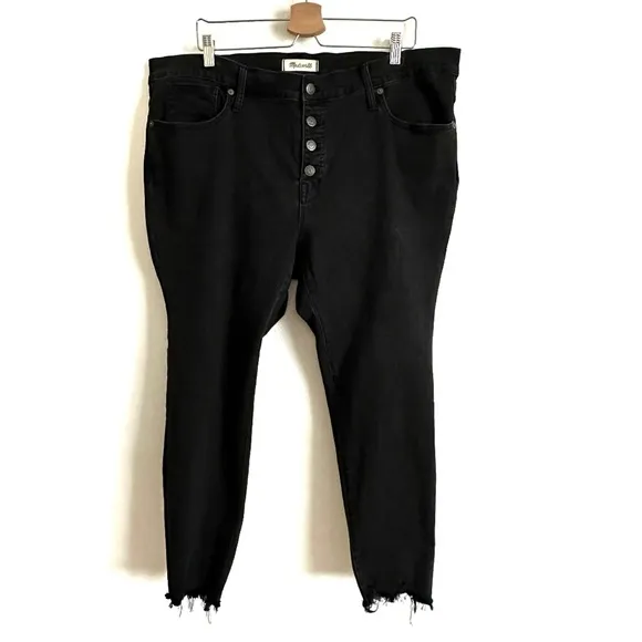 NWOT Madewell Black Skinny High-Rise Distressed Raw Hem Button Fly Jeans 35P