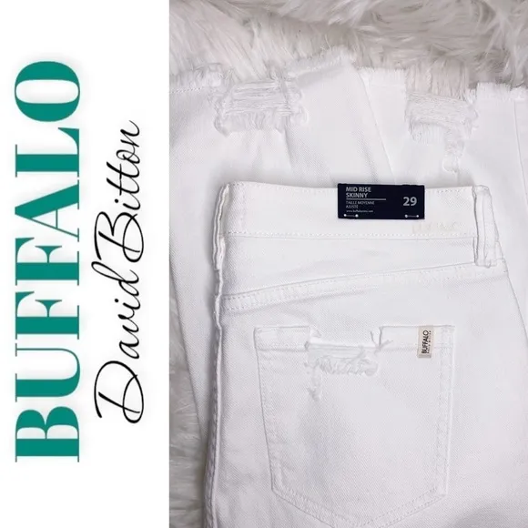 NWT BUFFALO DAVID BITTON Faith White Mid Rise Skinny Jeans Frayed Hem, Size 29