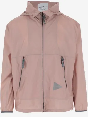 Och Wander Pertex Windbreaker gjord av teknisk tyg