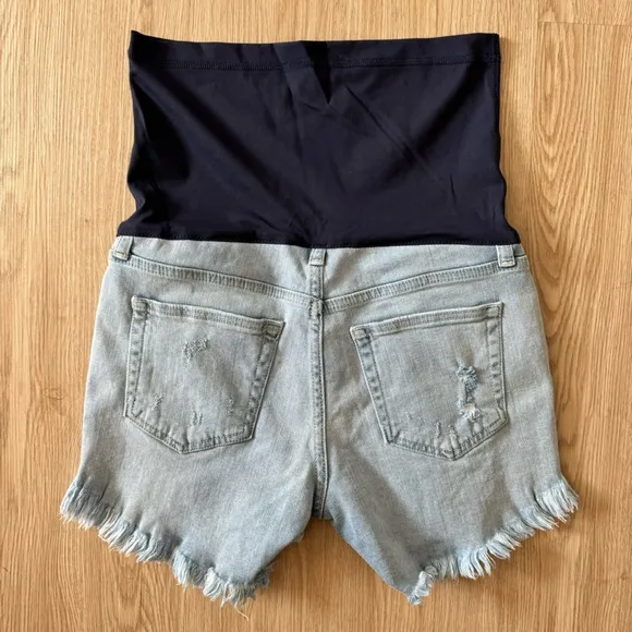 Pinkblush distressed raw frayed hem maternity jeans nwot