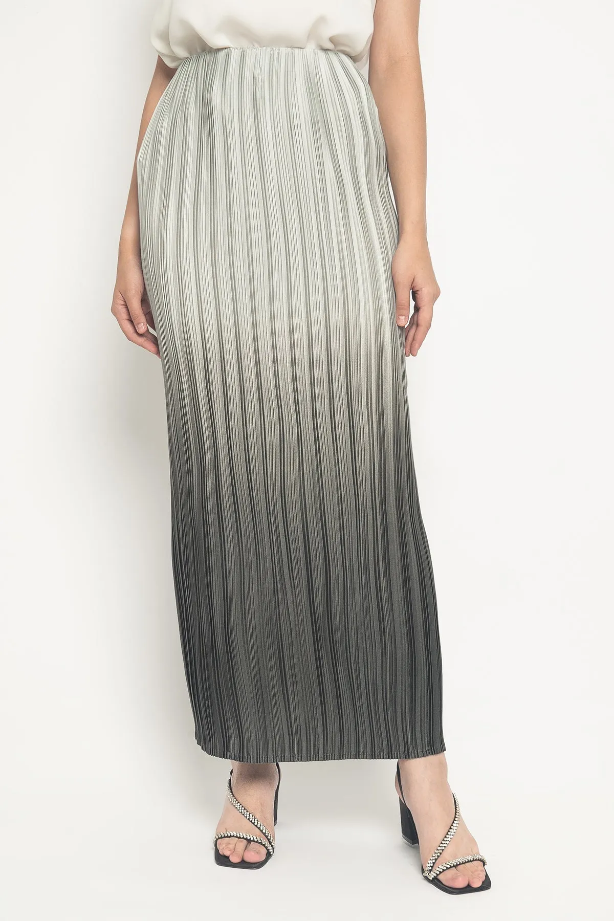 Pleated Skirt in Grey