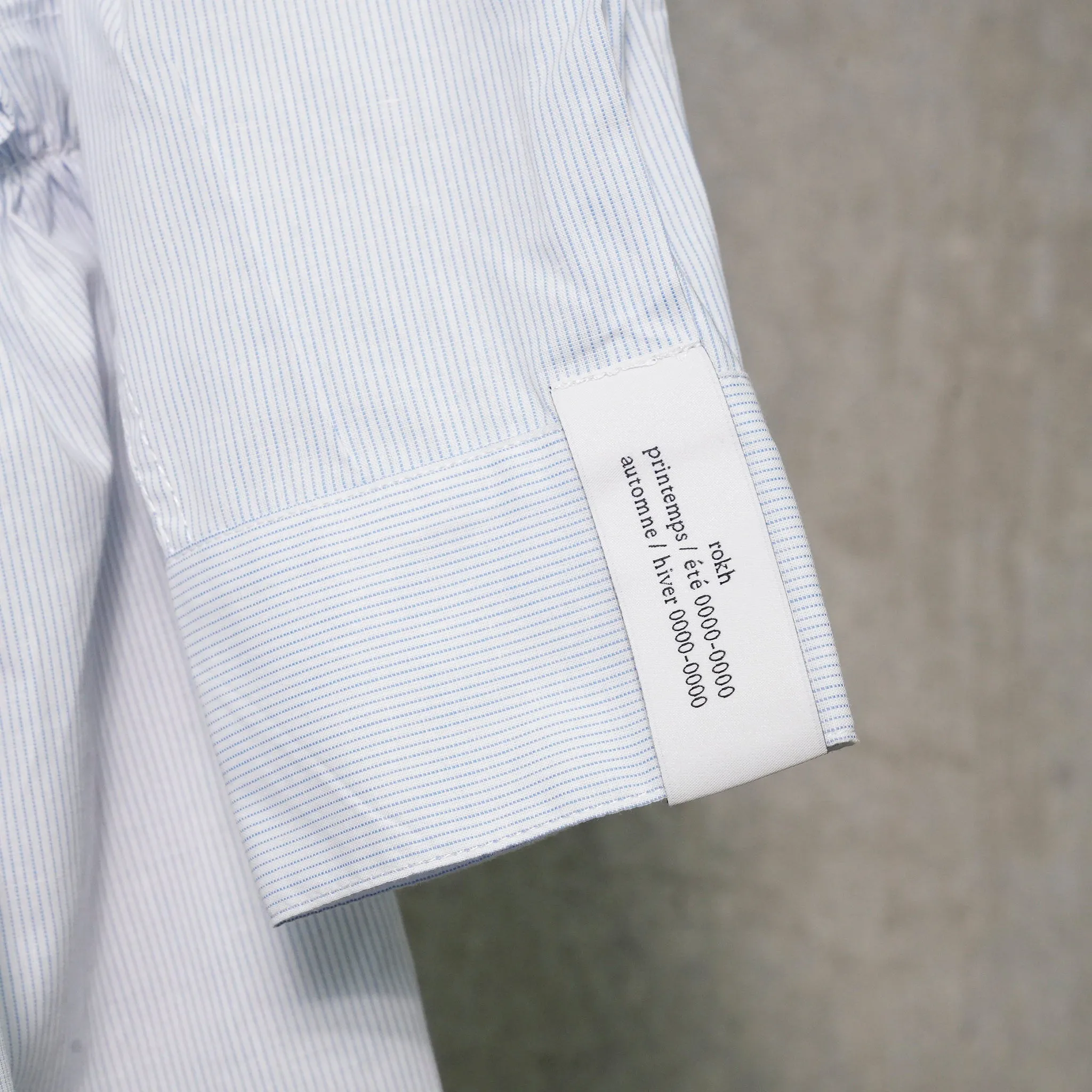 PLEATED SKIRTS TUNIC SHIRTS / THIN BLUE