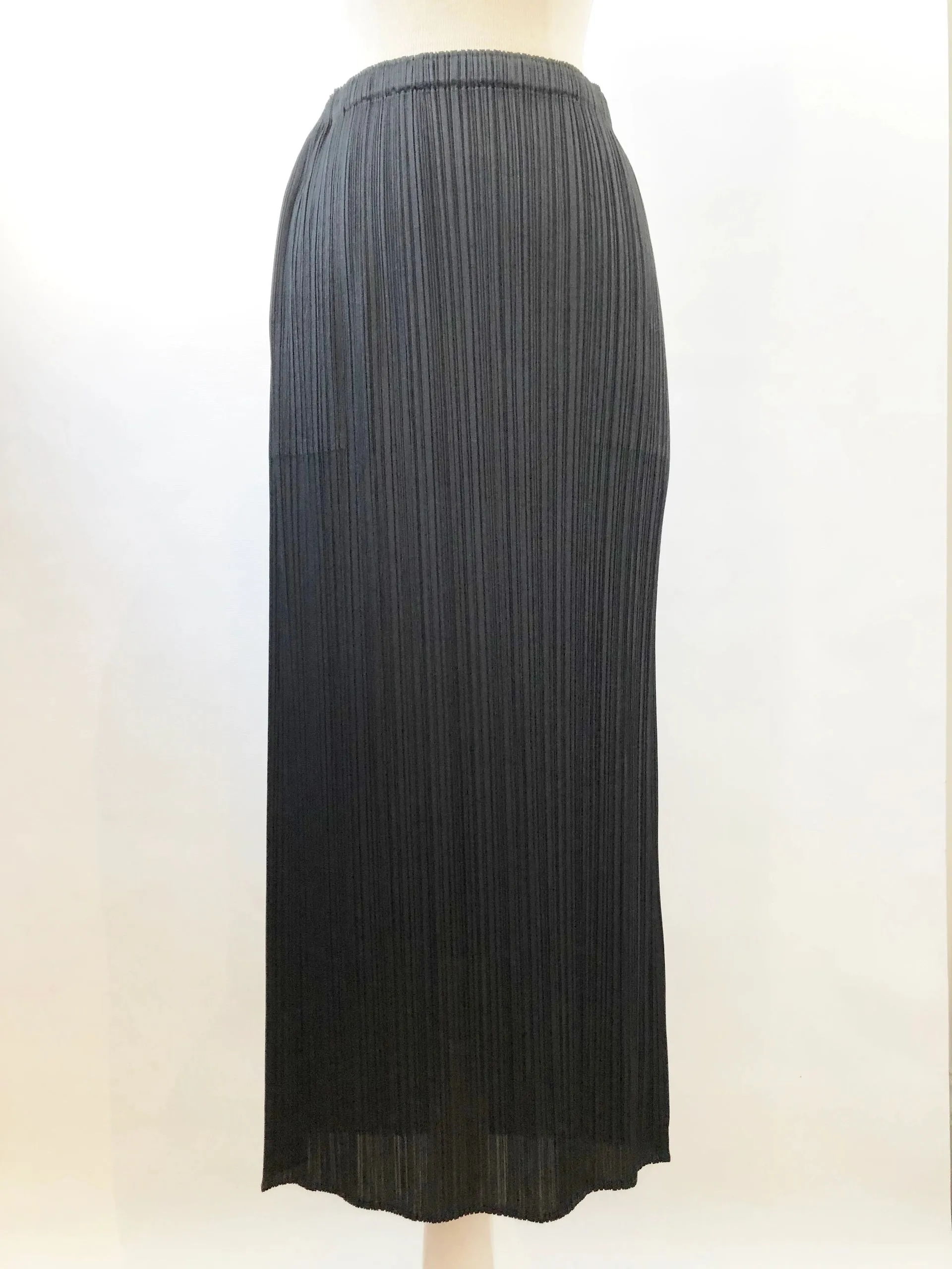 Pleats Please Issey Miyake Black Pleated Skirt Designer Size 5 (L / Xl)