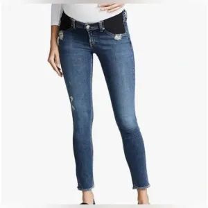 rag &amp; Bone Maternity Distressed Skinny Jeans- La Paz/ Size 30
