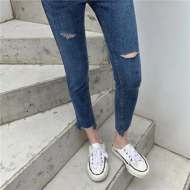 Ripped Cropped Skinny Jeans