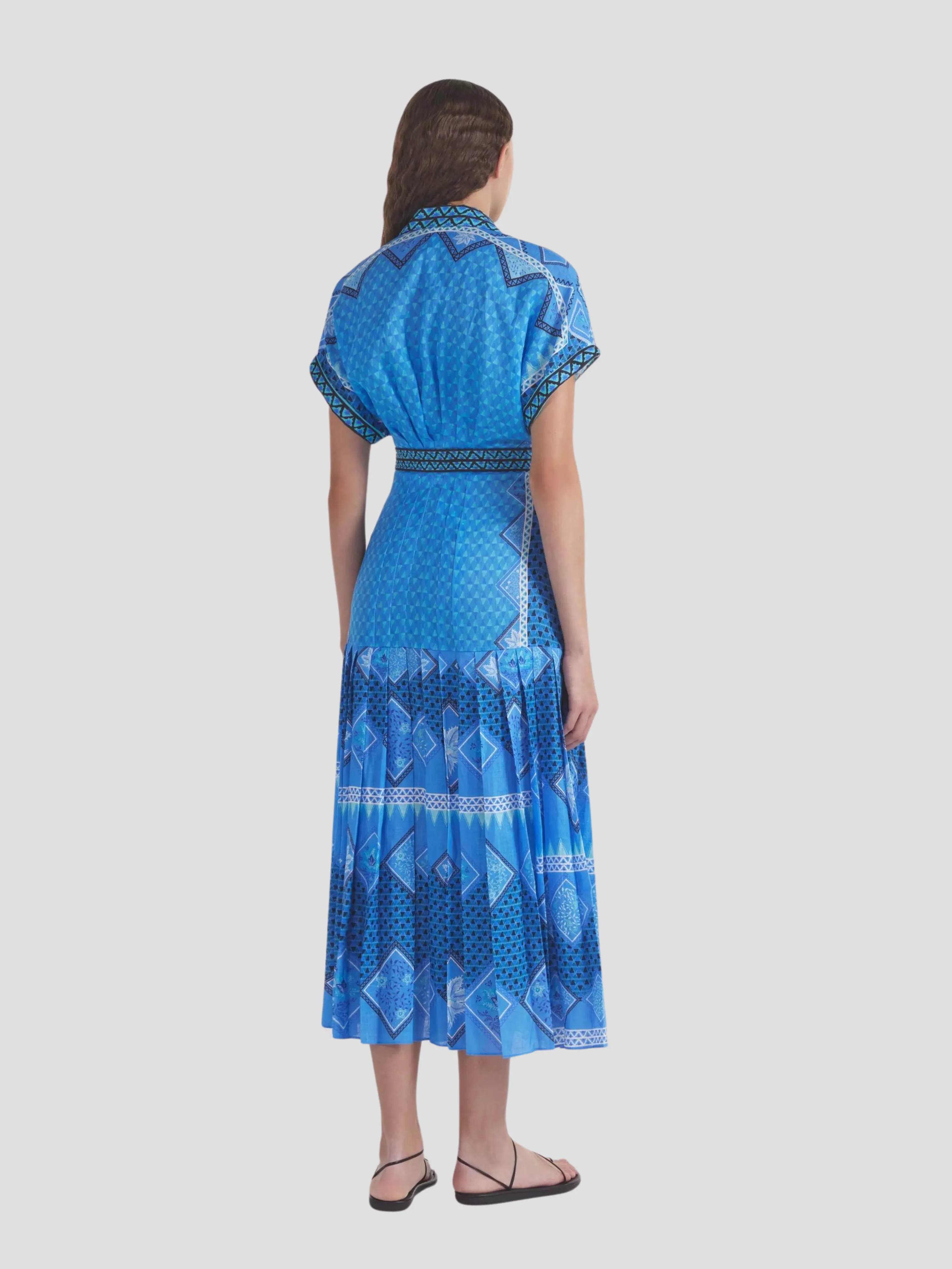 Riya Dress in Peri Verdant