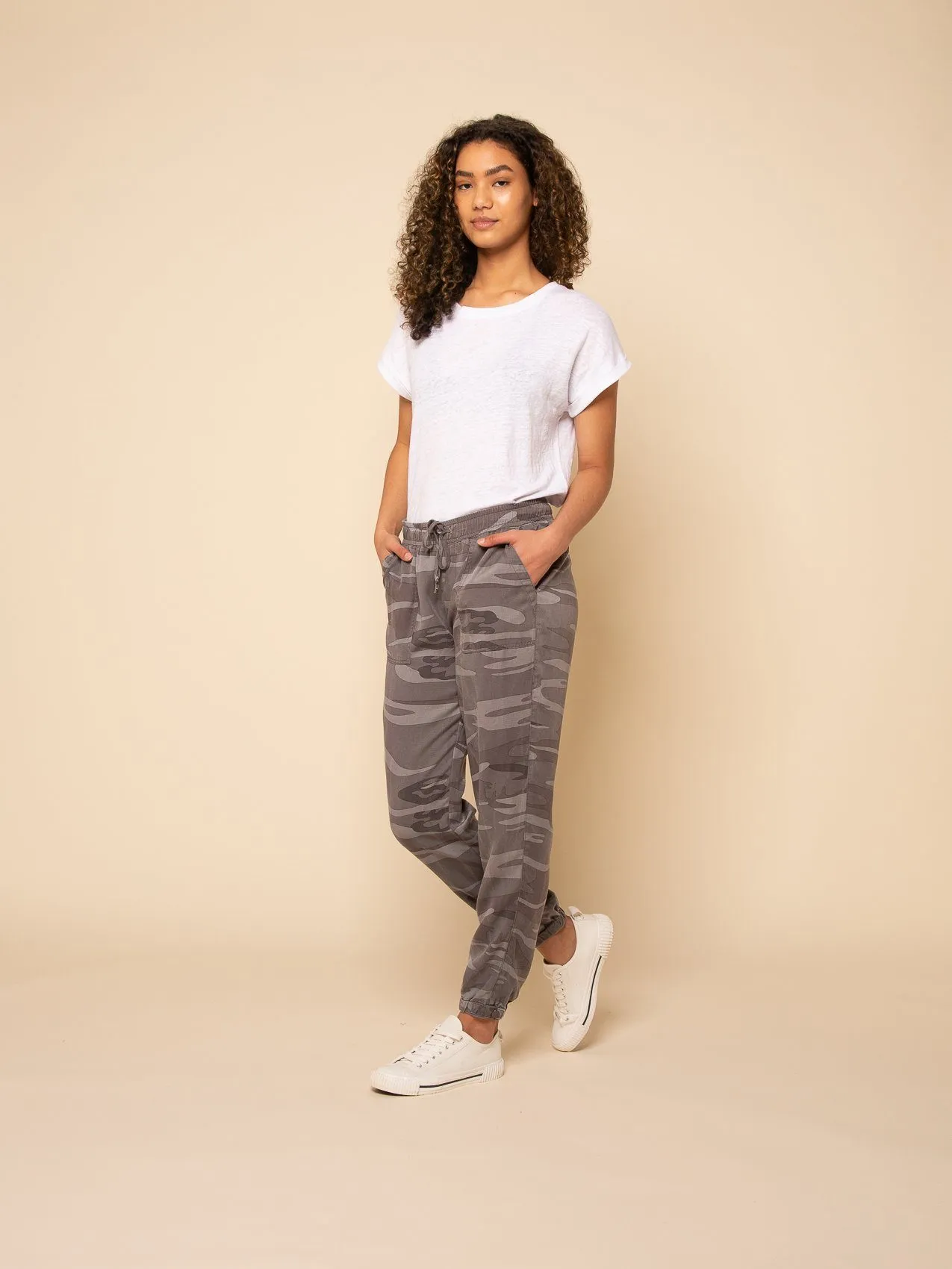 SERENA JOGGERS - PRE PACK 6 UNITS