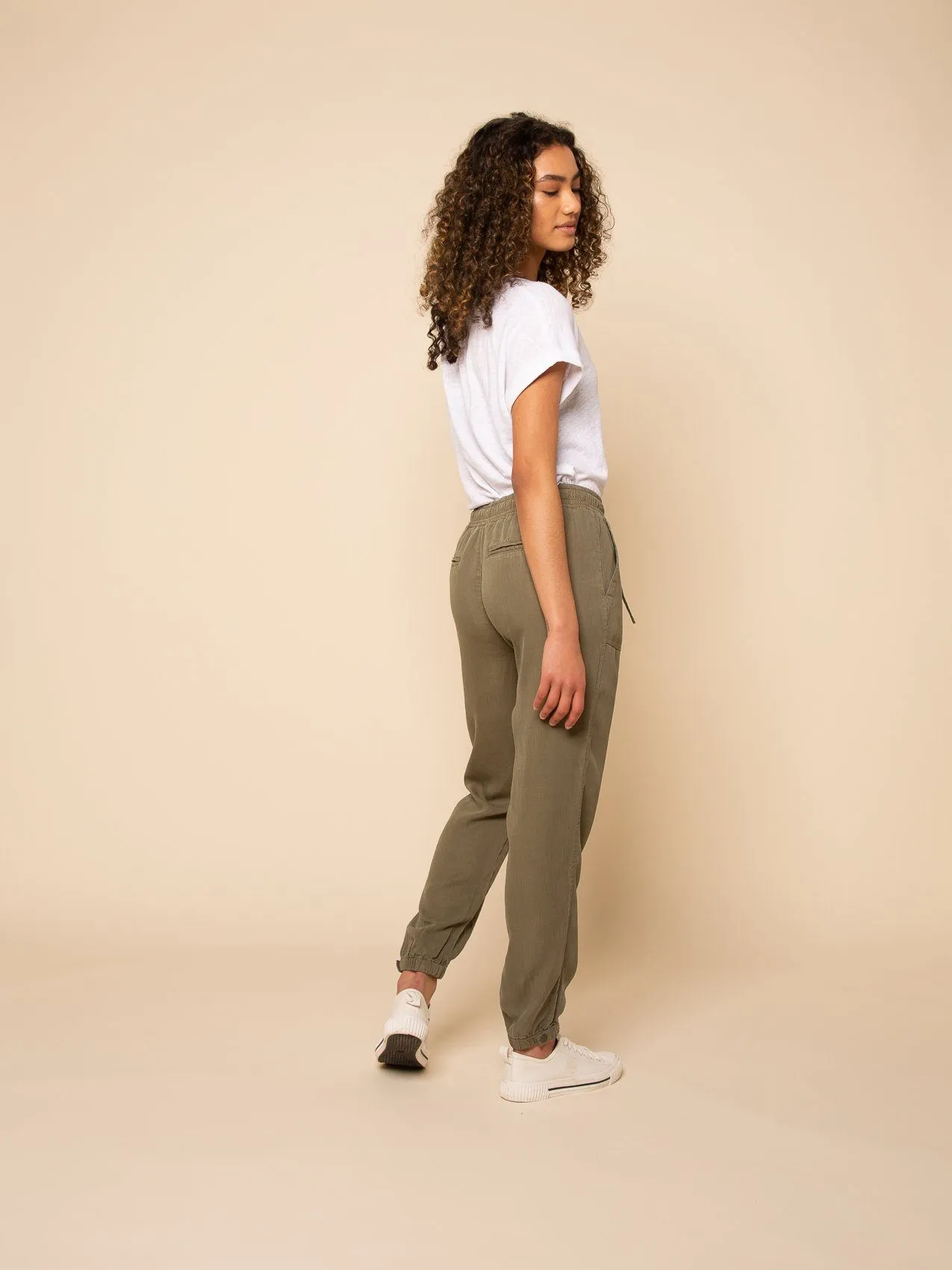 SERENA JOGGERS - PRE PACK 6 UNITS