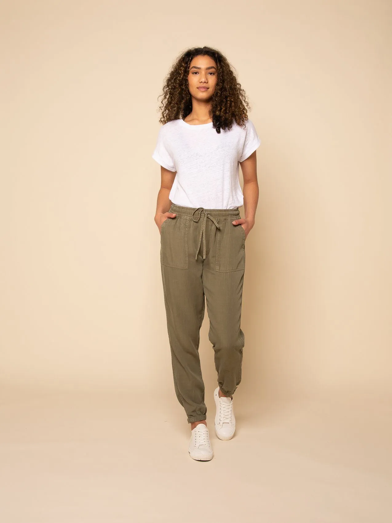 SERENA JOGGERS - PRE PACK 6 UNITS