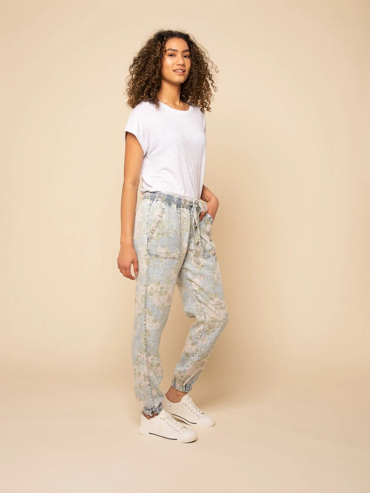 SERENA JOGGERS - PRE PACK 6 UNITS