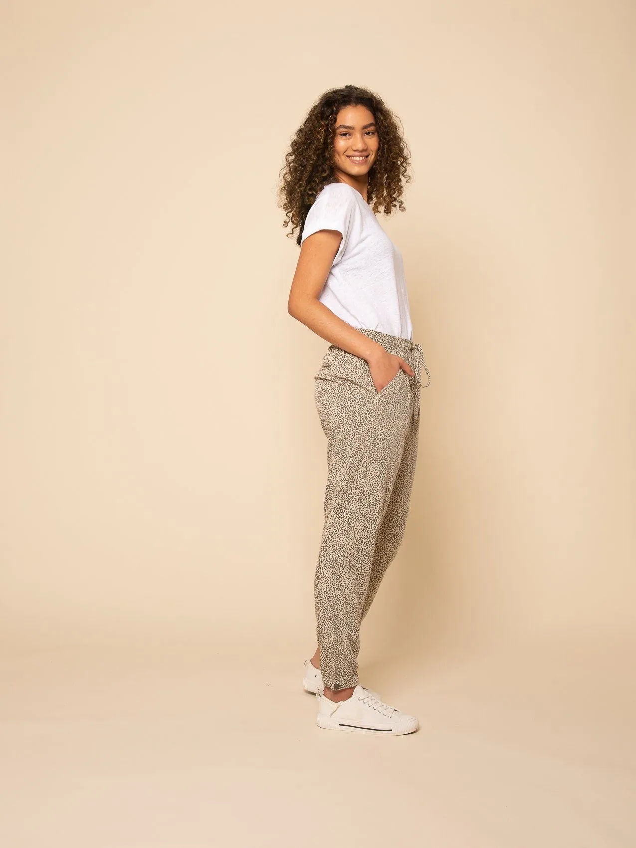 SERENA JOGGERS - PRE PACK 6 UNITS