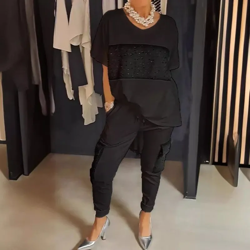 Silvia® | Two-piece set consisting of a short-sleeved patchwork t-shirt and trousers