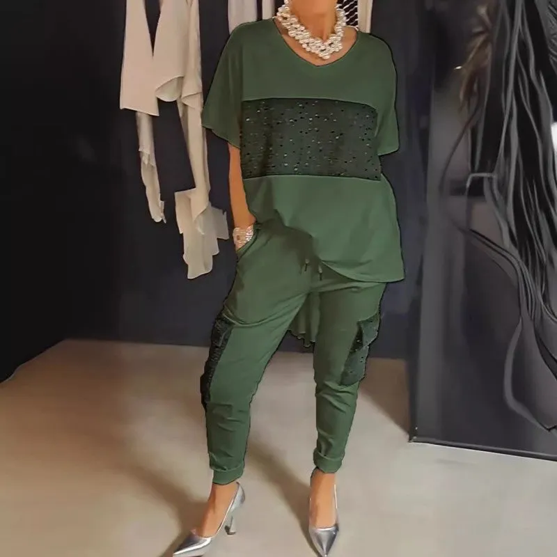 Silvia® | Two-piece set consisting of a short-sleeved patchwork t-shirt and trousers