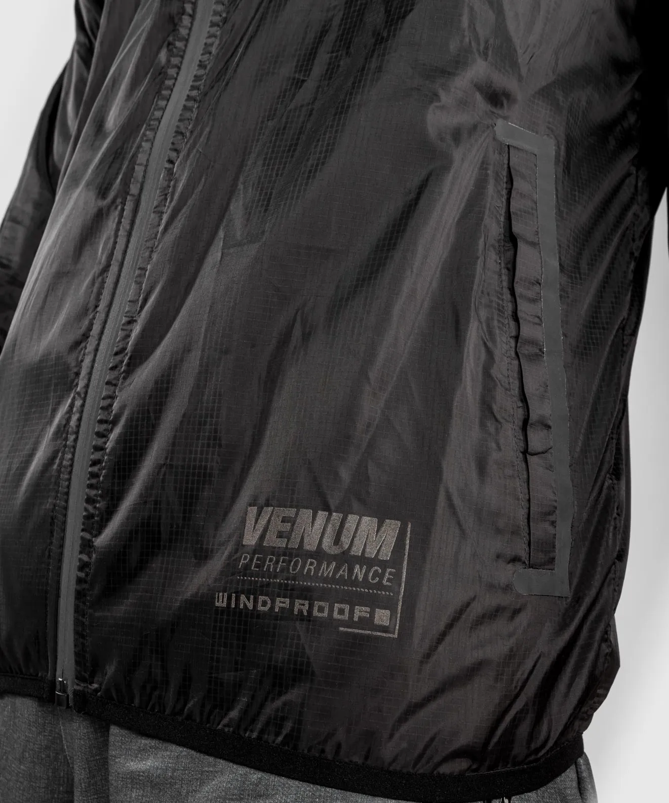 Venum Tempest 2.0 Windbreaker : Schwarz