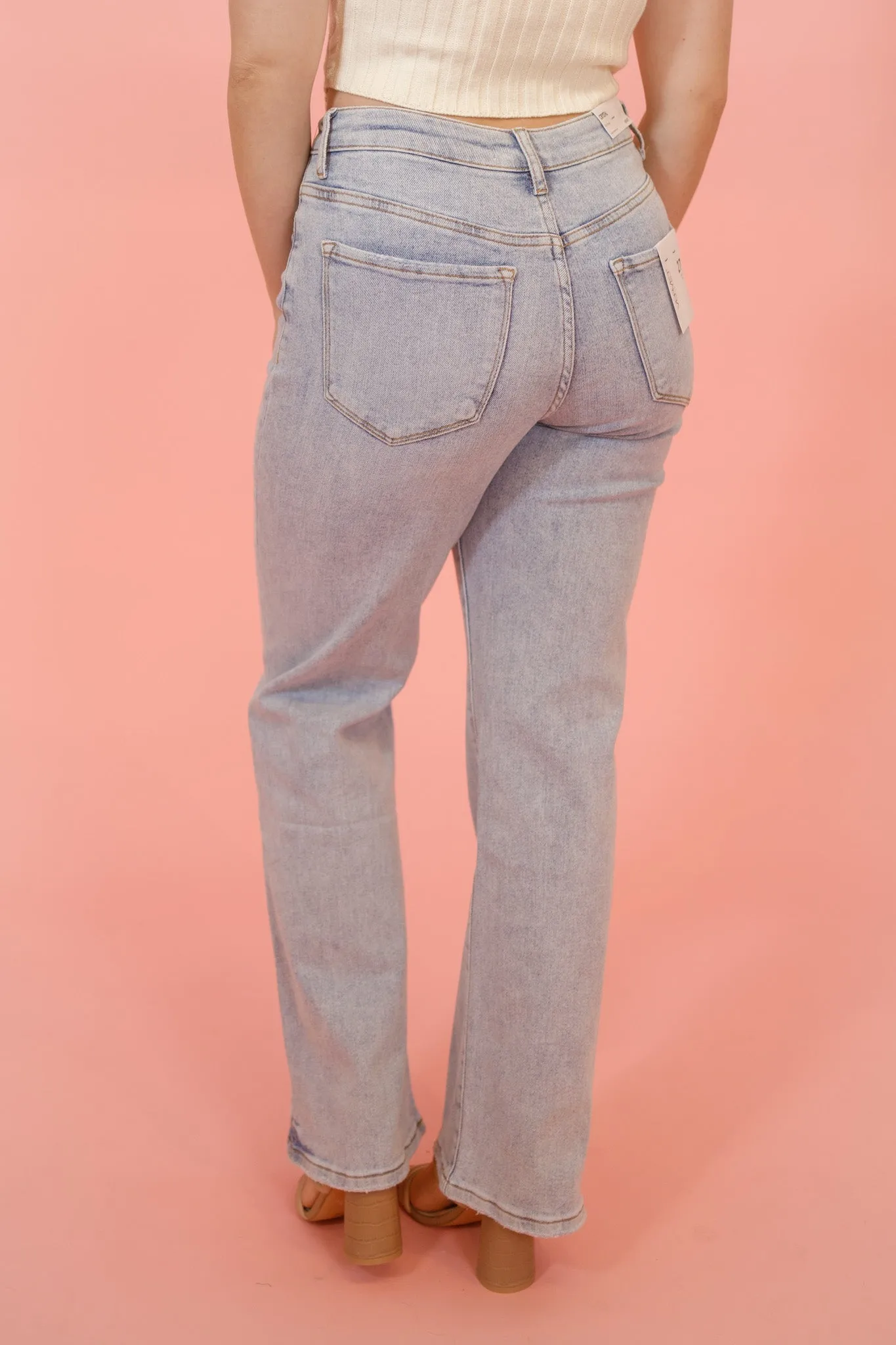 Vervet Vintage Wash Distressed Jeans