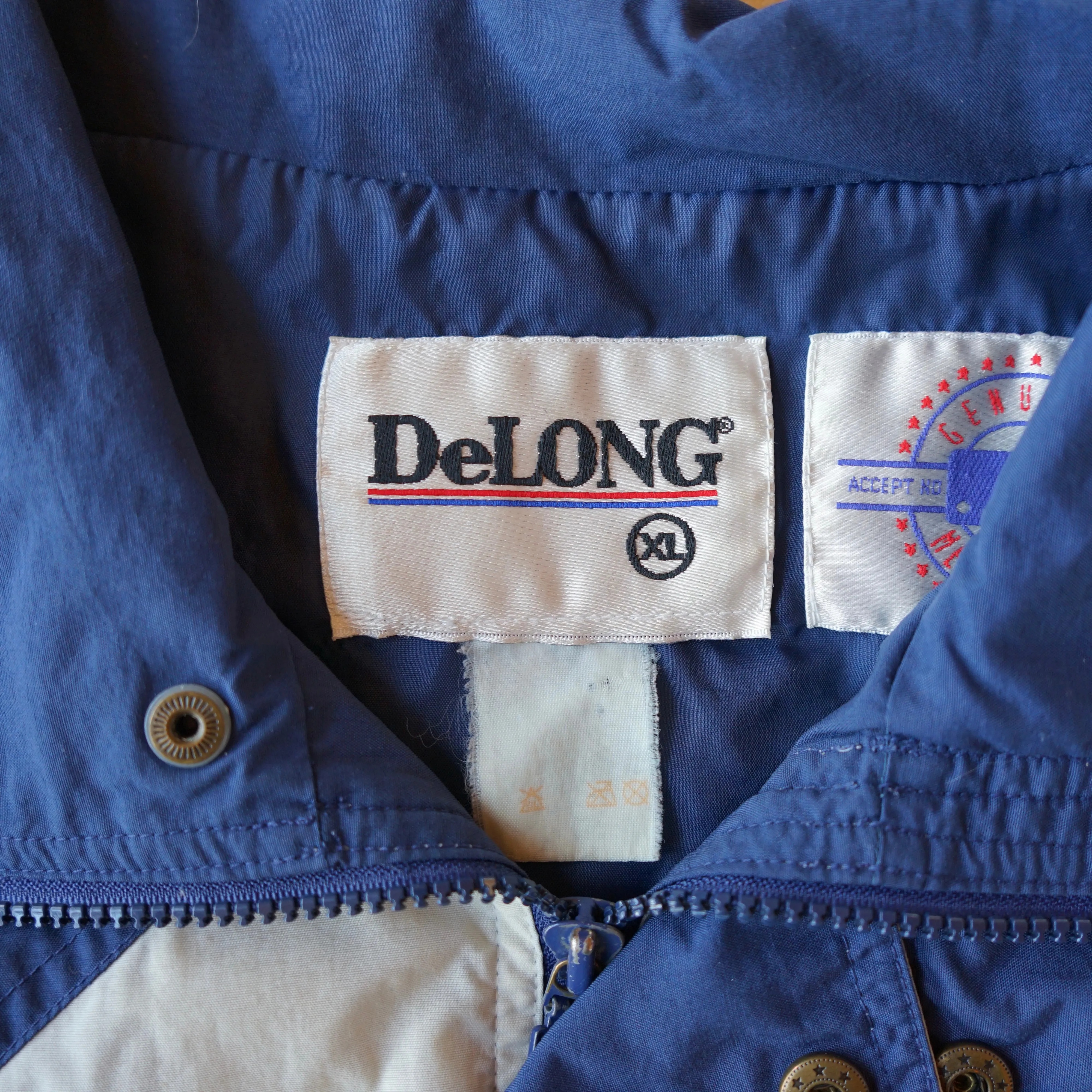 Vintage DeLong Yankees Windbreaker Size L/XL