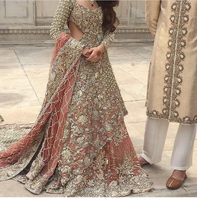 Wedding bridal lahnga with dabkabthreads pearls sequance patch work Model # B 192
