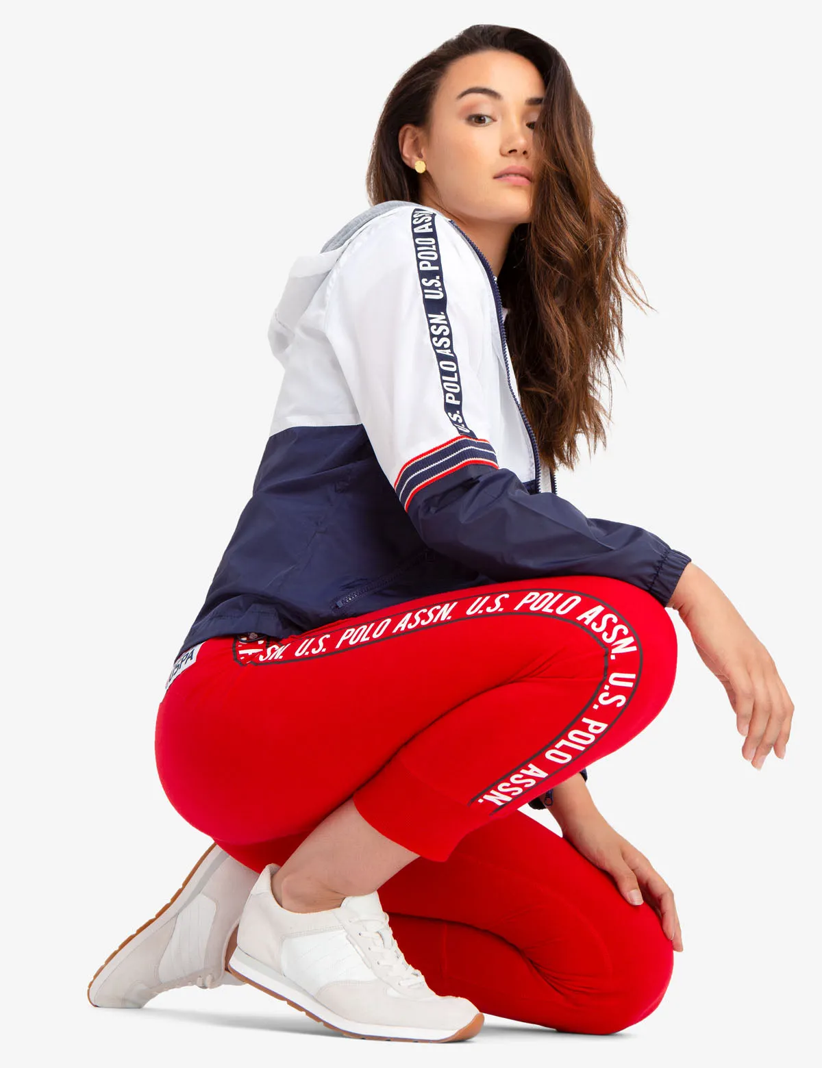 WINDBREAKER WITH TAPING