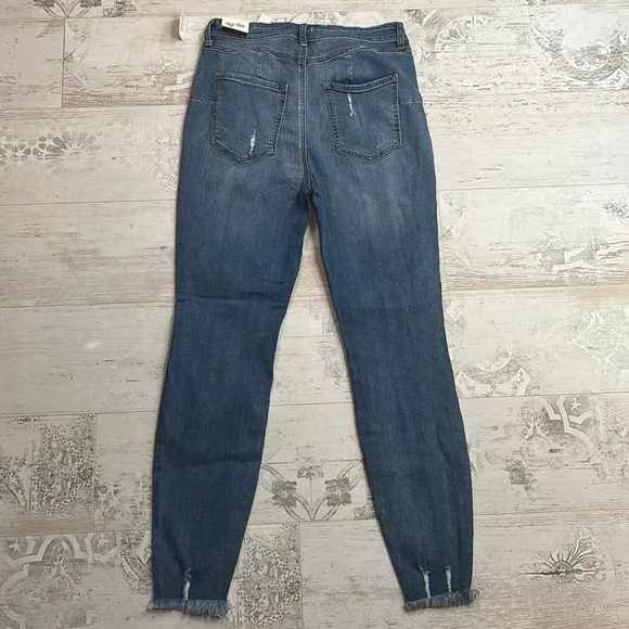 Windsor High Rise Button Up Distressed Skinny Jeans Size 13 / 31